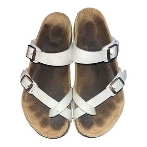 Birkenstock kids White Strappy Sandals size 34 in excellent condition